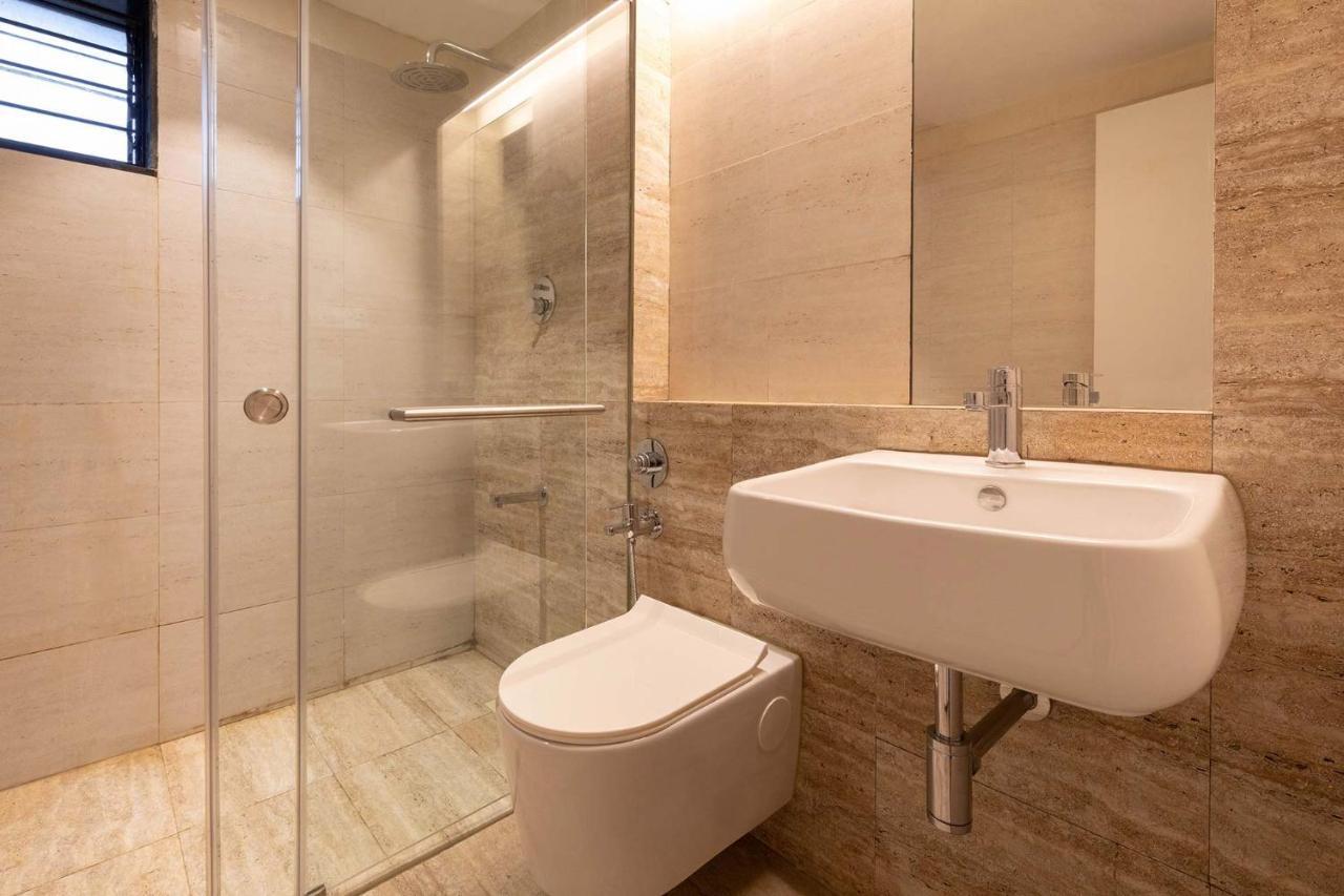 לונבלה Villa Foresta By Stayvista With Modern Decor, Swimming Pool & Expansive Lawn For A Perfect Escape מראה חיצוני תמונה